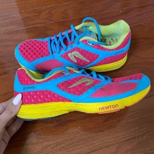 Newton Gravity Running Shoes
